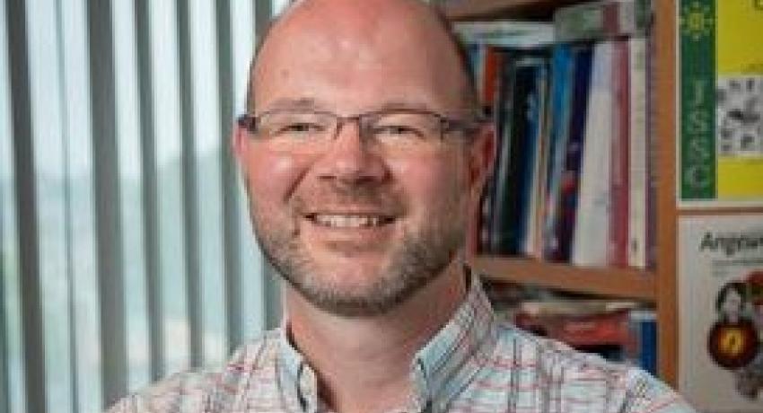 Photo of Dr. Ray Schaak