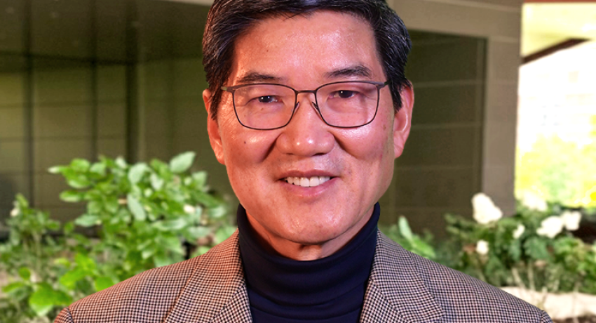 Headshot of Long-Qing Chen